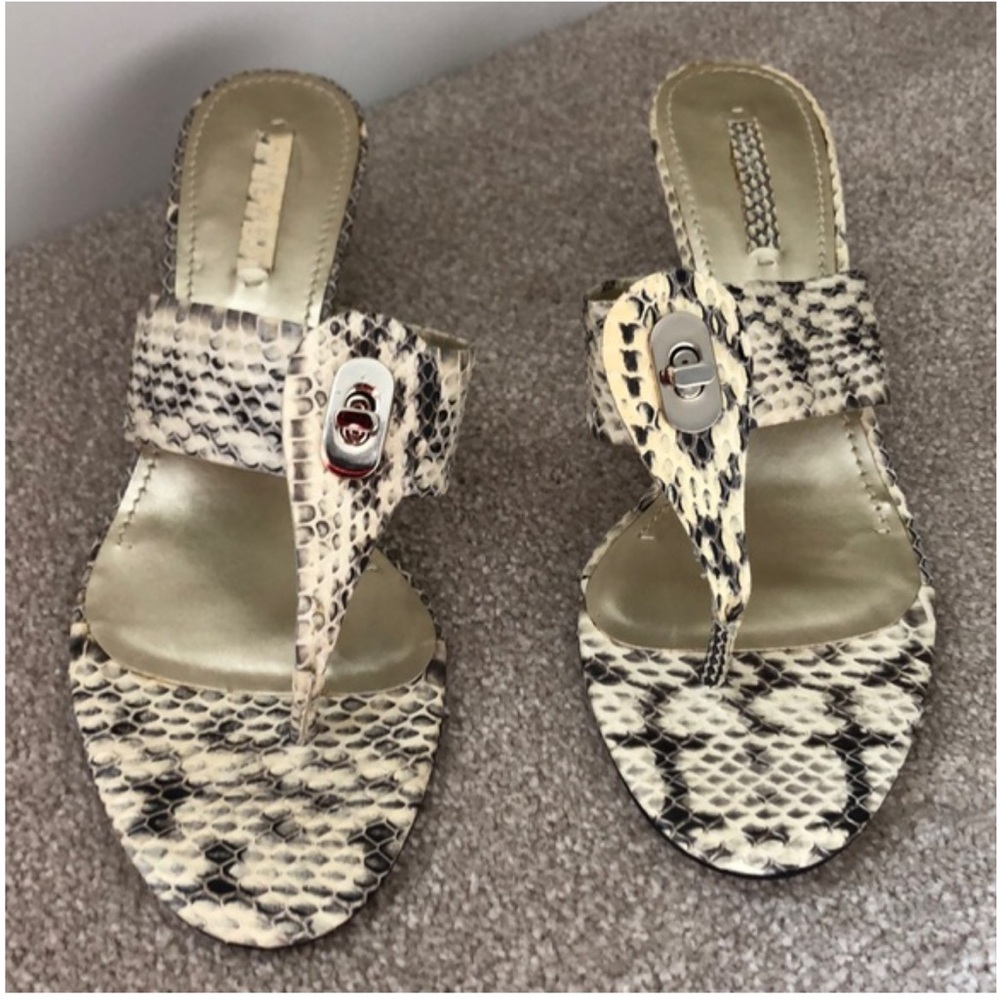 Nine West Snakeskin Kitten Heels in Black and Cream